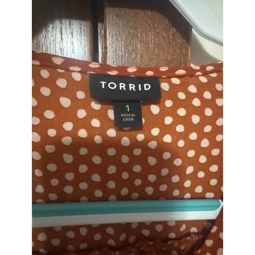 Torrid Polka Dot Button Front Long Sleeve Blouse Women Size 1 Rust Orange White - Picture 3 of 5